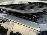 Багажник на крышу Hyundai Santa Fe с боковой лестницей за 495 000 тг. в Алматы – фото 4