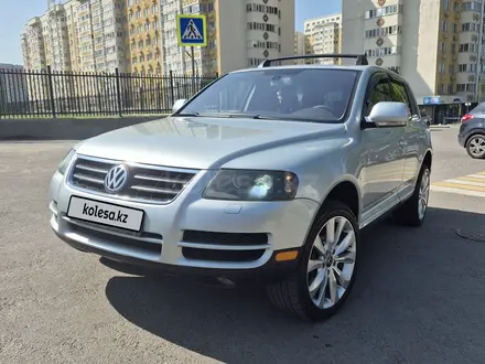 Volkswagen Touareg 2003 года за 4 800 000 тг. в Алматы – фото 2