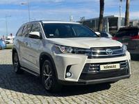 Toyota Highlander 2019 годаүшін12 300 000 тг. в Актобе