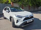Toyota RAV4 2025 года за 22 450 000 тг. в Караганда