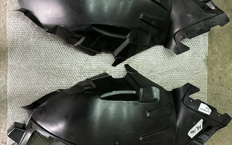 Подкрыльник Mercedes ML 166 за 25 000 тг. в Алматы