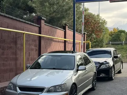 Toyota Altezza 2003 года за 4 600 000 тг. в Алматы