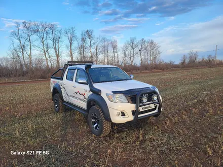 Toyota Hilux 2012 года за 13 200 000 тг. в Астана – фото 3