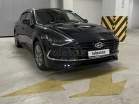 Hyundai Sonata 2022 годаfor12 000 000 тг. в Астана