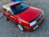 Volkswagen Golf 1994 года за 2 250 000 тг. в Караганда