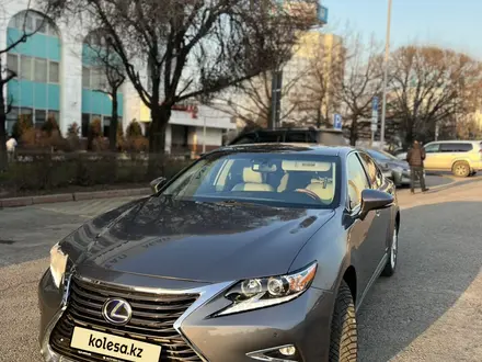 Lexus ES 300h 2015 года за 13 000 000 тг. в Алматы – фото 14