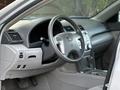 Toyota Camry 2010 года за 7 200 000 тг. в Актобе – фото 10