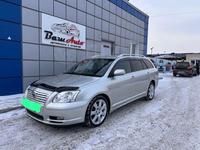 Toyota Avensis 2004 годаfor2 400 000 тг. в Астана