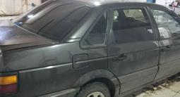 Volkswagen Passat 1990 года за 1 400 000 тг. в Астана – фото 2