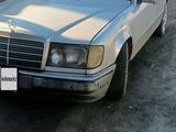 Mercedes-Benz E 260 1992 годаfor900 000 тг. в Балхаш – фото 2