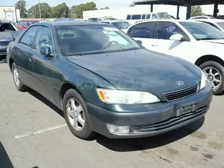 Lexus ES 300 1999 года за 90 000 тг. в Алматы