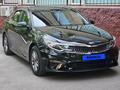 Kia K5 2018 года за 8 600 000 тг. в Алматы – фото 2