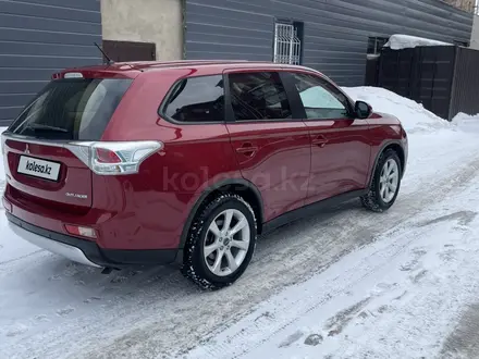 Mitsubishi Outlander 2014 года за 7 800 000 тг. в Караганда – фото 4