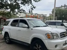 Toyota Sequoia, 2003