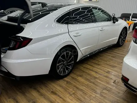 Hyundai Sonata 2022 года за 14 800 000 тг. в Алматы – фото 9