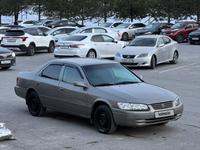 Toyota Camry 2000 года за 3 600 000 тг. в Шымкент