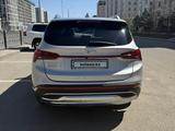 Hyundai Santa Fe 2023 года за 14 900 000 тг. в Астана – фото 4