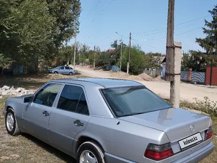 Mercedes-Benz E 300 1992 года за 1 600 000 тг. в Алматы – фото 14