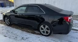 Toyota Camry 2012 года за 5 500 000 тг. в Атырау – фото 2
