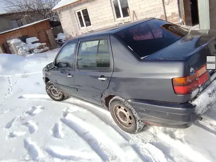 Volkswagen Vento 1992 года за 800 000 тг. в Караганда – фото 15