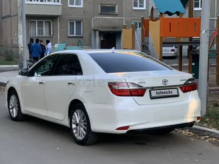 Toyota Camry 2015 года за 12 350 000 тг. в Усть-Каменогорск – фото 5