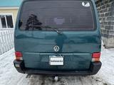 Volkswagen Multivan 1995 годаүшін2 900 000 тг. в Семей – фото 5