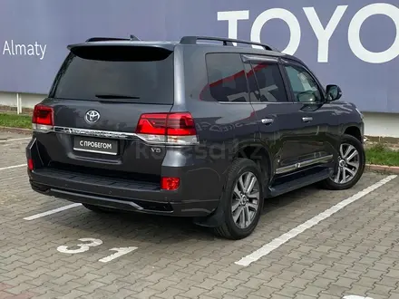 Toyota Land Cruiser 2016 года за 32 632 000 тг. в Алматы – фото 4