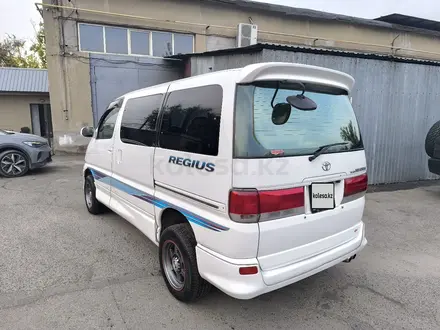 Toyota Grand Hiace 1999 года за 6 000 000 тг. в Алматы – фото 5