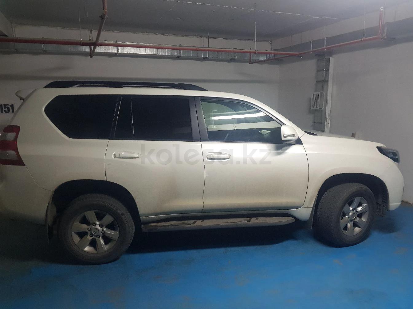 Toyota Land Cruiser Prado 2017 г.