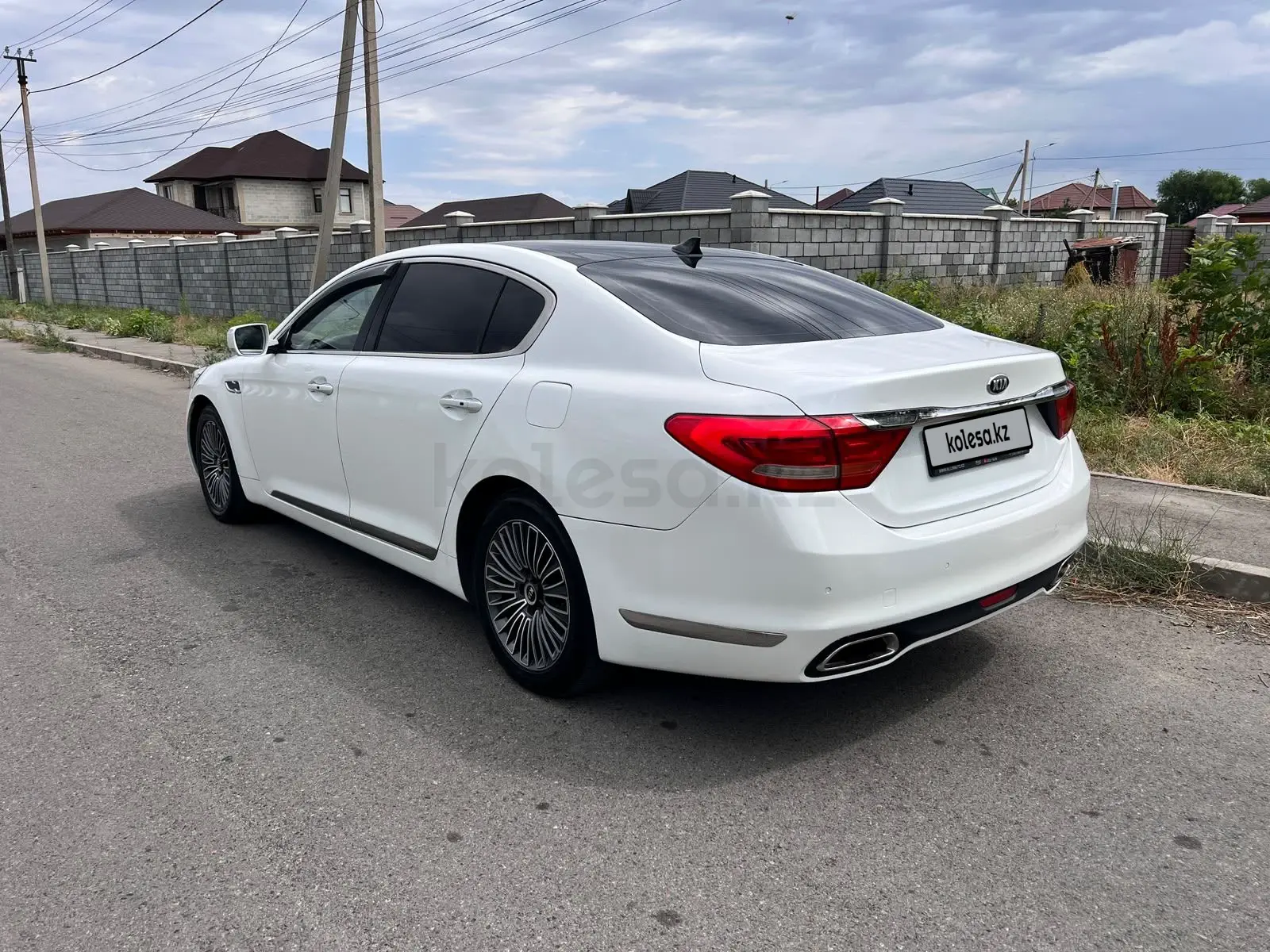 Kia Quoris, 2015