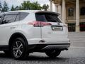 Toyota RAV4 2016 года за 10 600 000 тг. в Алматы – фото 10