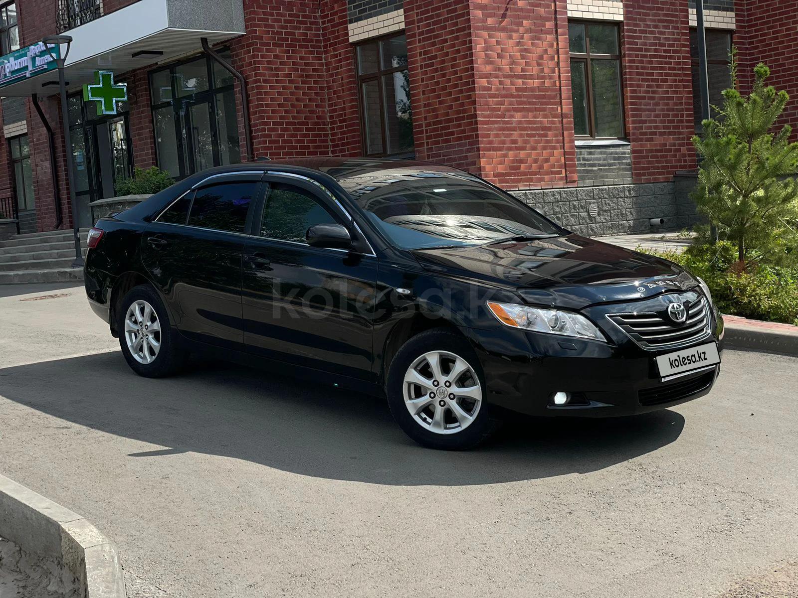 Toyota Camry 2007 г.