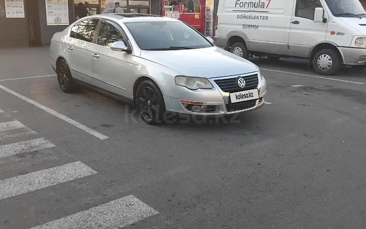 Volkswagen Passat 2005 годаүшін3 100 000 тг. в Алматы