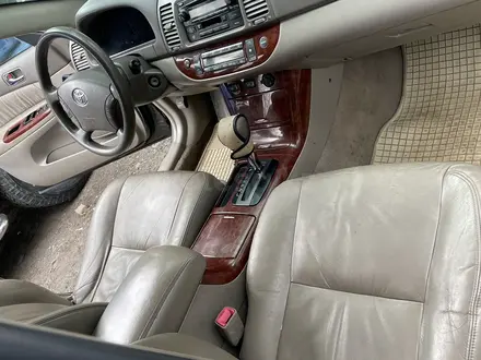 Toyota Camry 2005 года за 6 150 000 тг. в Алматы – фото 8