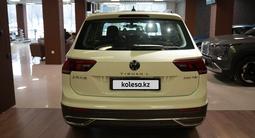 Volkswagen Tiguan 2022 годаfor12 600 000 тг. в Алматы – фото 2