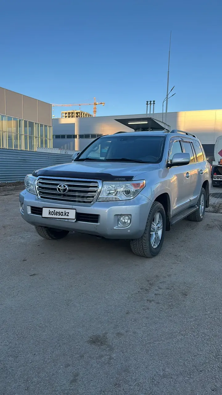 Toyota Land Cruiser, 2013