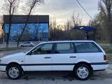 Volkswagen Passat 1994 годаfor2 200 000 тг. в Тараз – фото 3