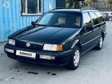 Volkswagen Passat 1993 года за 1 350 000 тг. в Тараз – фото 2