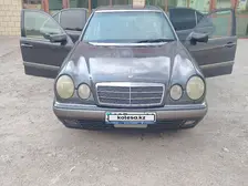 Mercedes-Benz E-Class, 1995