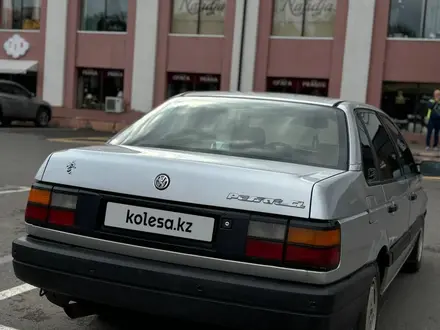 Volkswagen Passat 1991 года за 1 400 000 тг. в Астана – фото 4