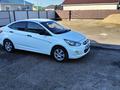 Hyundai Accent 2014 года за 5 500 000 тг. в Атырау – фото 2