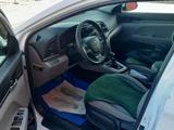 Hyundai Elantra 2017 годаүшін4 200 000 тг. в Атырау – фото 4