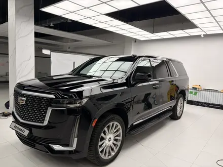 Cadillac Escalade 2021 года за 56 000 000 тг. в Астана