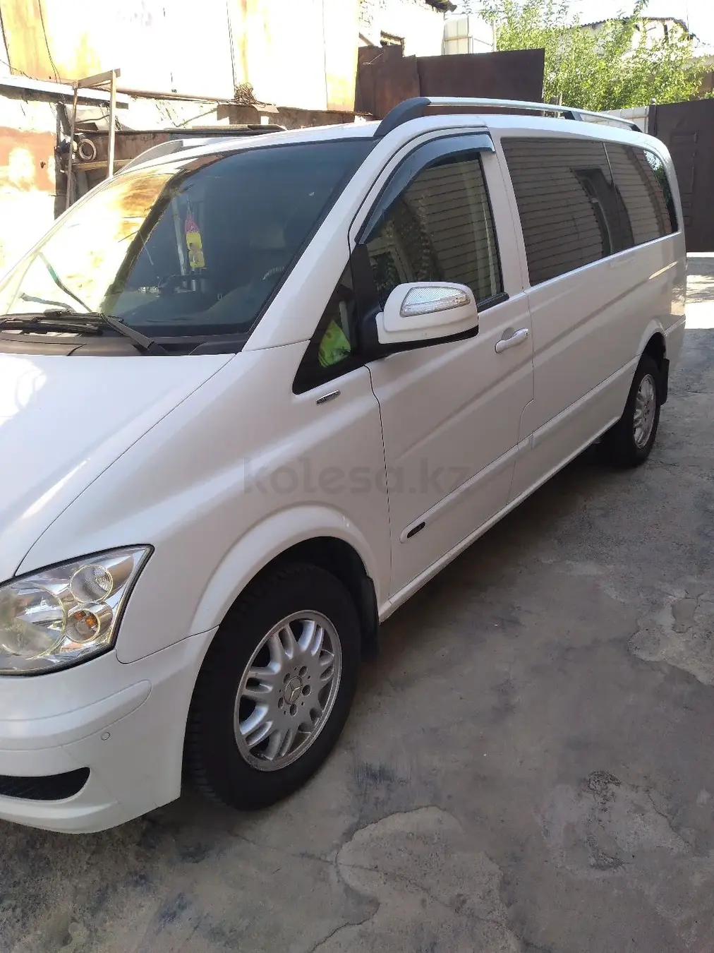Mercedes-Benz Viano, 2011