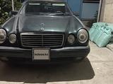 Mercedes-Benz E 200 1997 года за 3 100 000 тг. в Тараз