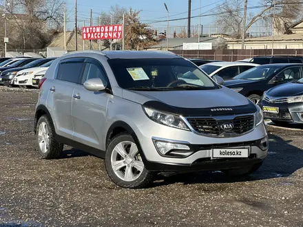 Kia Sportage 2013 года за 8 200 000 тг. в Актобе – фото 2