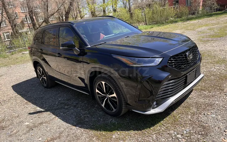 Toyota Highlander 2022 года за 24 900 000 тг. в Усть-Каменогорск