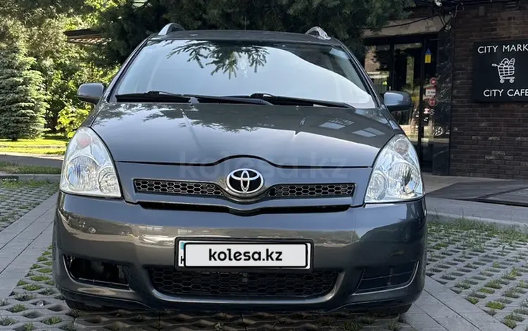 Toyota Corolla Verso 2005 годаүшін6 000 000 тг. в Алматы