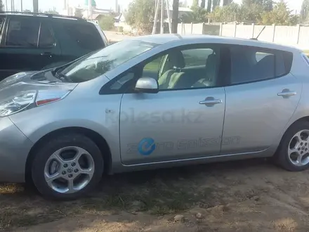 Nissan Leaf 2011 года за 4 600 000 тг. в Алматы – фото 8