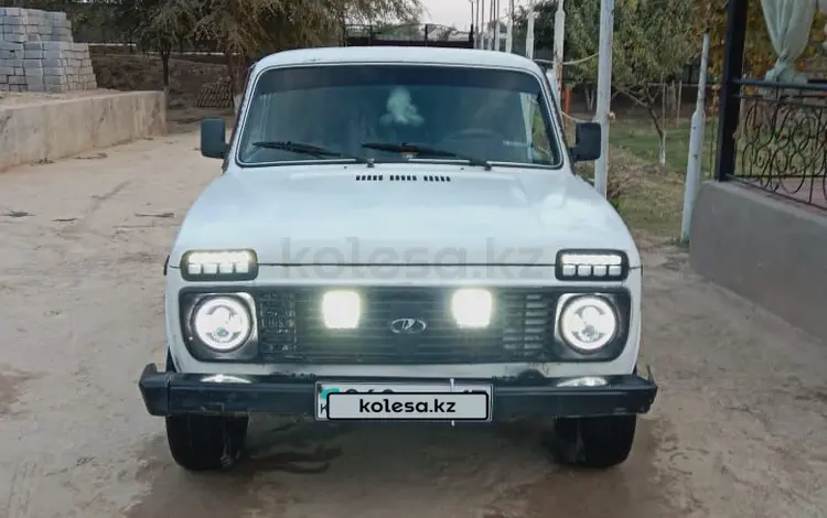 ВАЗ (Lada) Lada 2121 1999 годаfor700 000 тг. в Абай (Келесский р-н)